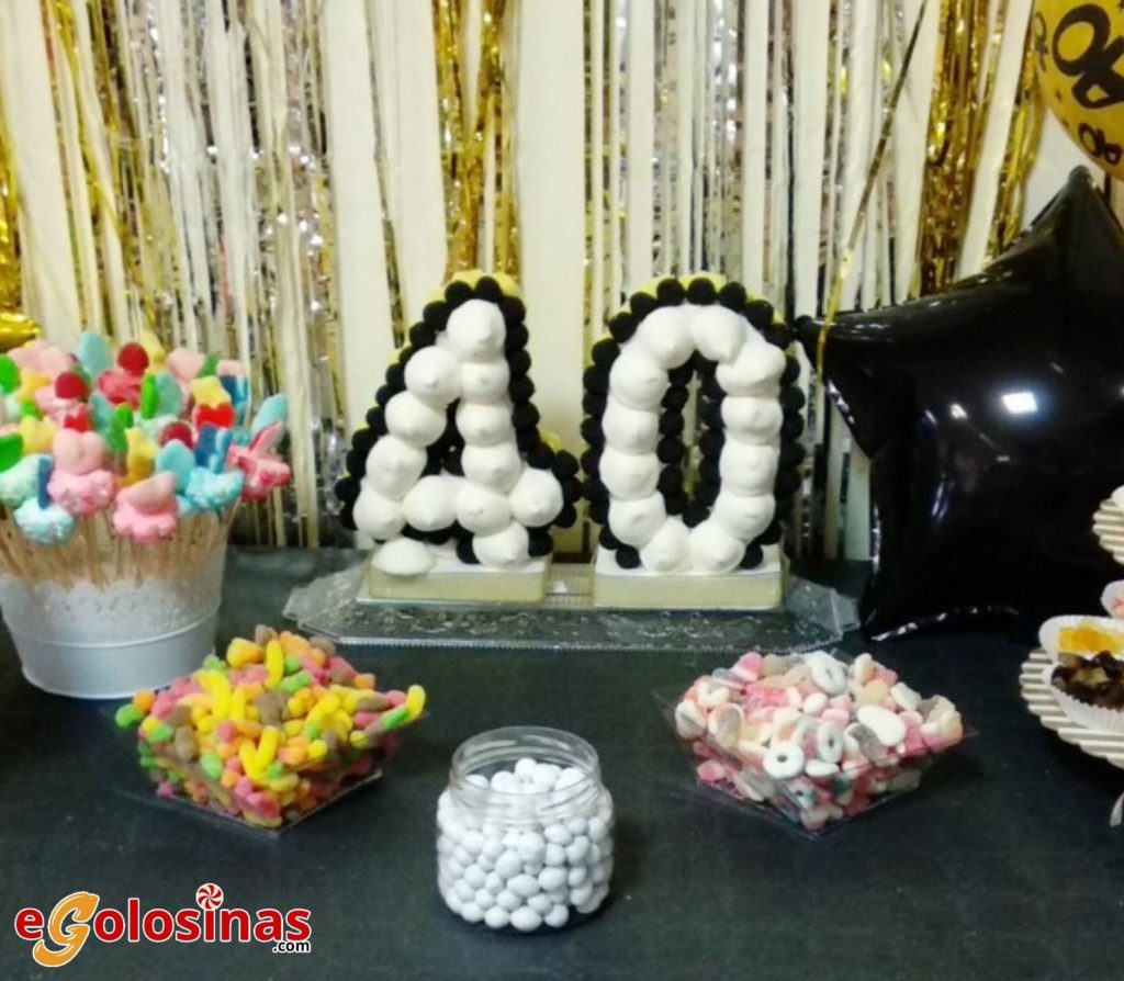 Cómo hacer centros de chuches para decorar mesas dulces